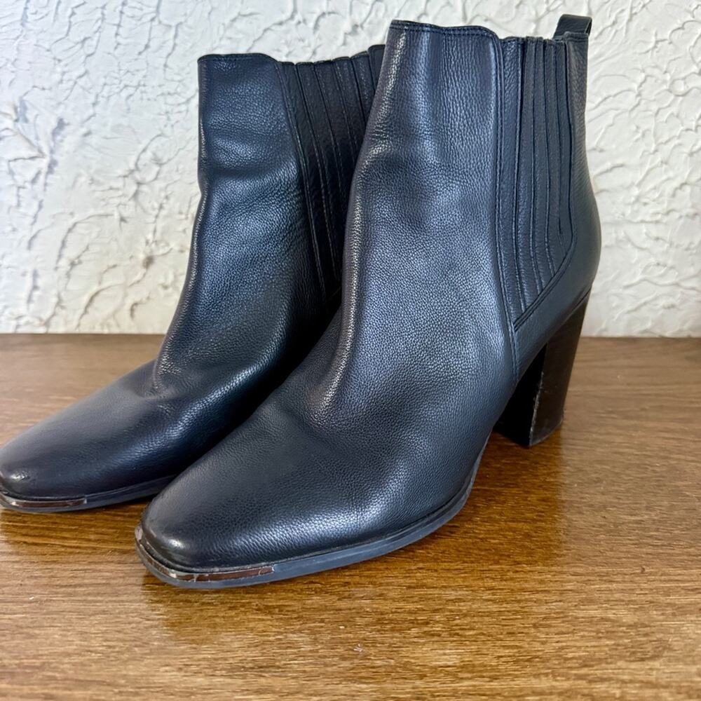 Marc Fisher Black Leather Heeled Boots